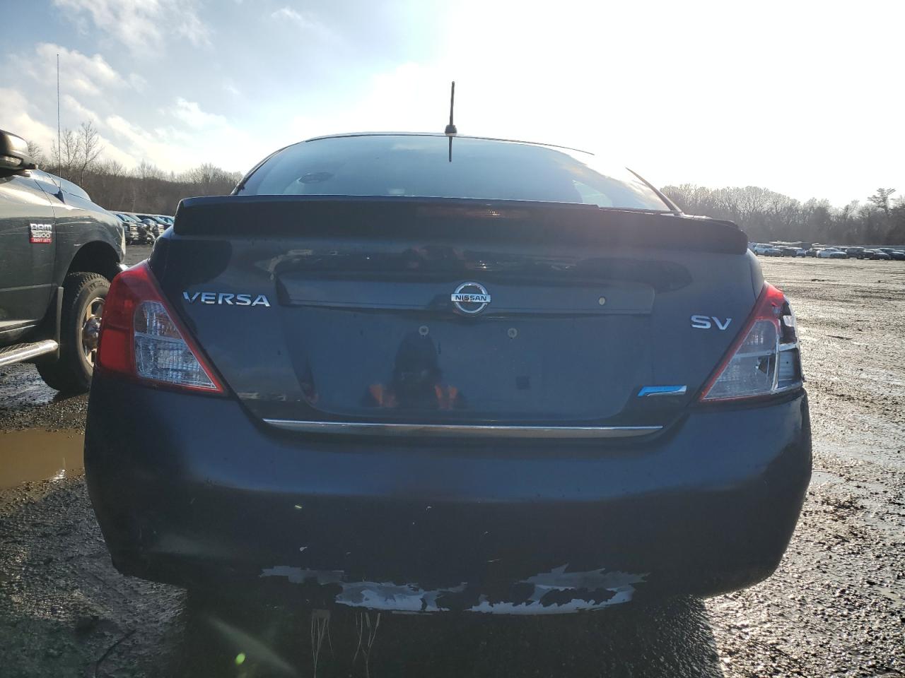 2014 Nissan Versa VIN 3N1CN7AP5EL827797 Copart auction photo, all over damage thumbnail 6