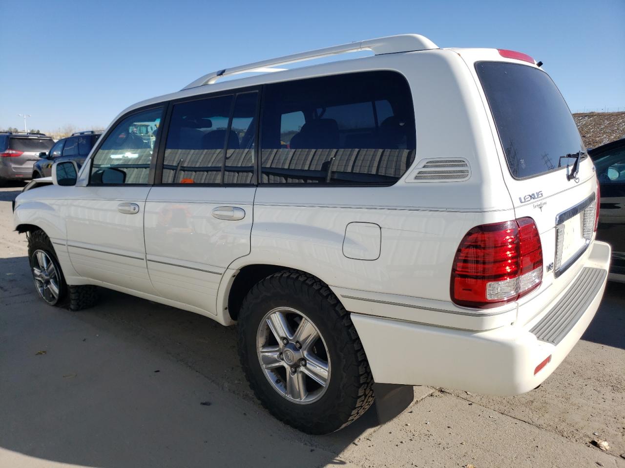 2006 Lexus LX VIN JTJHT00W164012493 Copart auction photo, front end / minor dent/scratches damage thumbnail 2