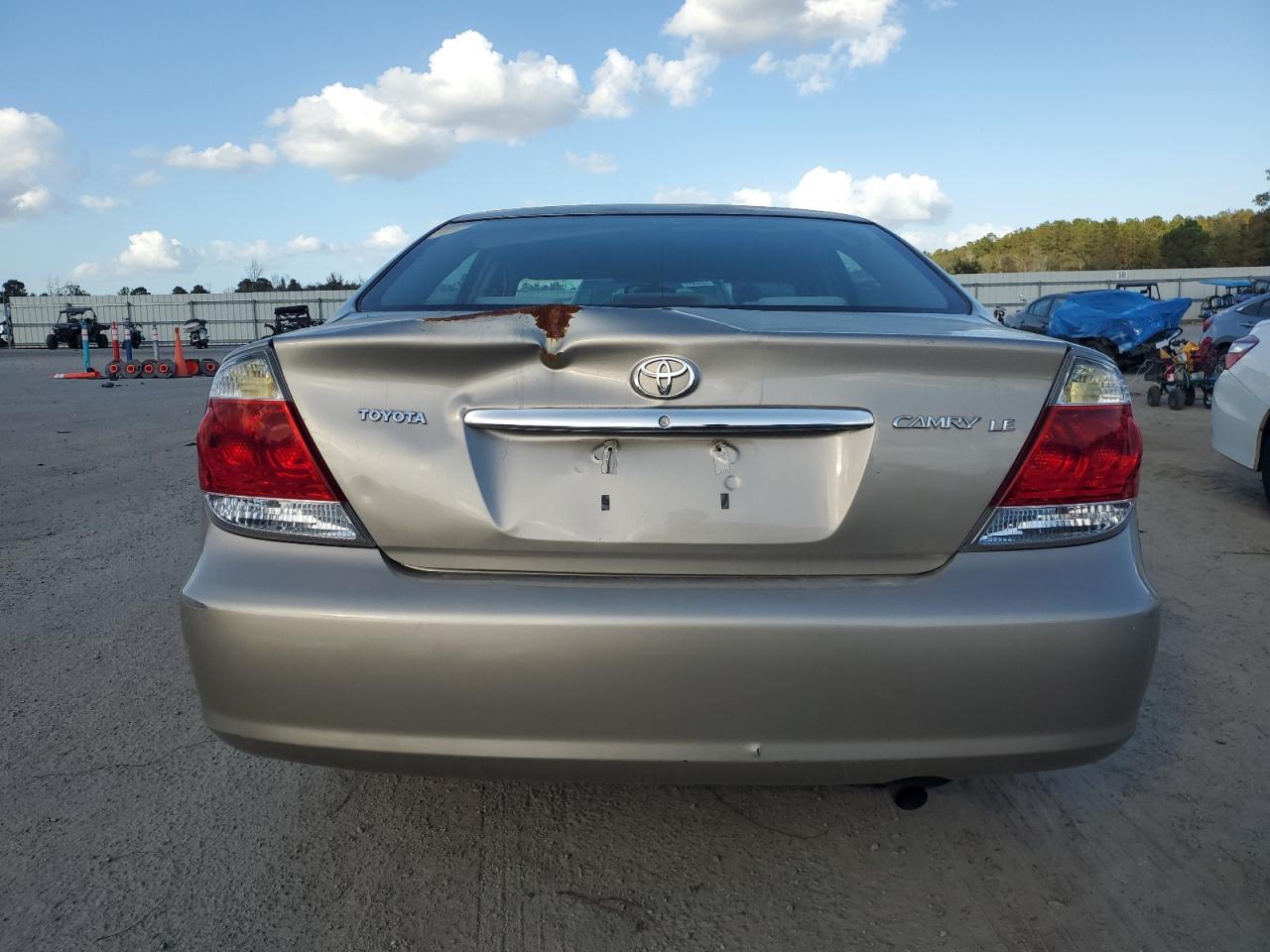 2006 Toyota Camry VIN 4T1BE32K96U711347 Copart auction photo, front end / rear end damage thumbnail 6
