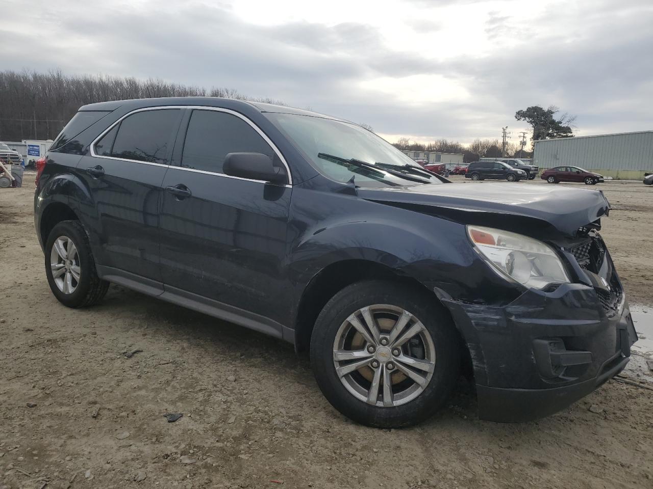 2015 Chevrolet Equinox VIN 2GNFLEEKXF6438296 Copart auction photo, front end damage thumbnail 4