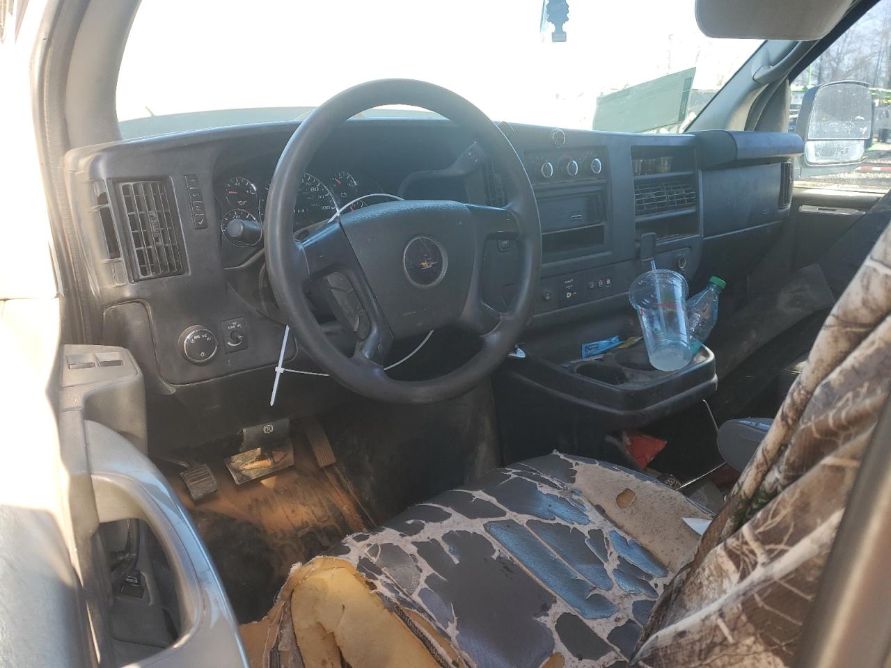 2015 Chevrolet Express VIN 1GCWGGFF1F1122427 Copart auction photo, front end damage thumbnail 8