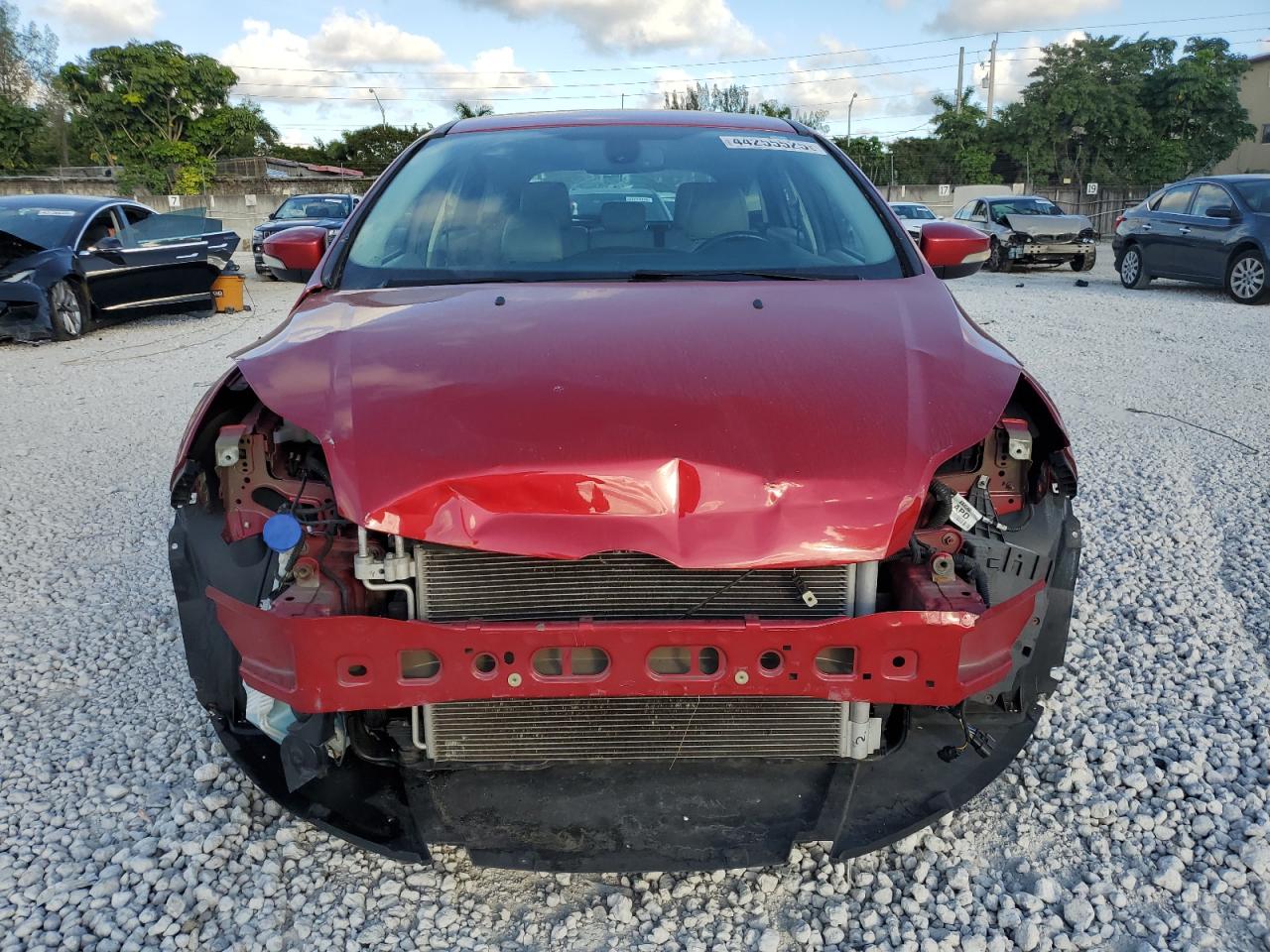 2012 Ford Focus VIN 1FAHP3M29CL462464 Copart auction photo, front end / side damage thumbnail 5