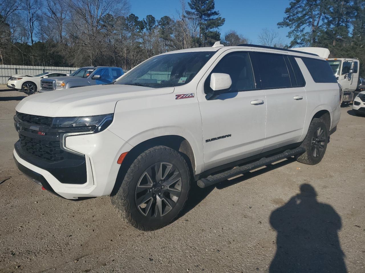 2021 Chevrolet Suburban VIN 1GNSKDKD0MR193916