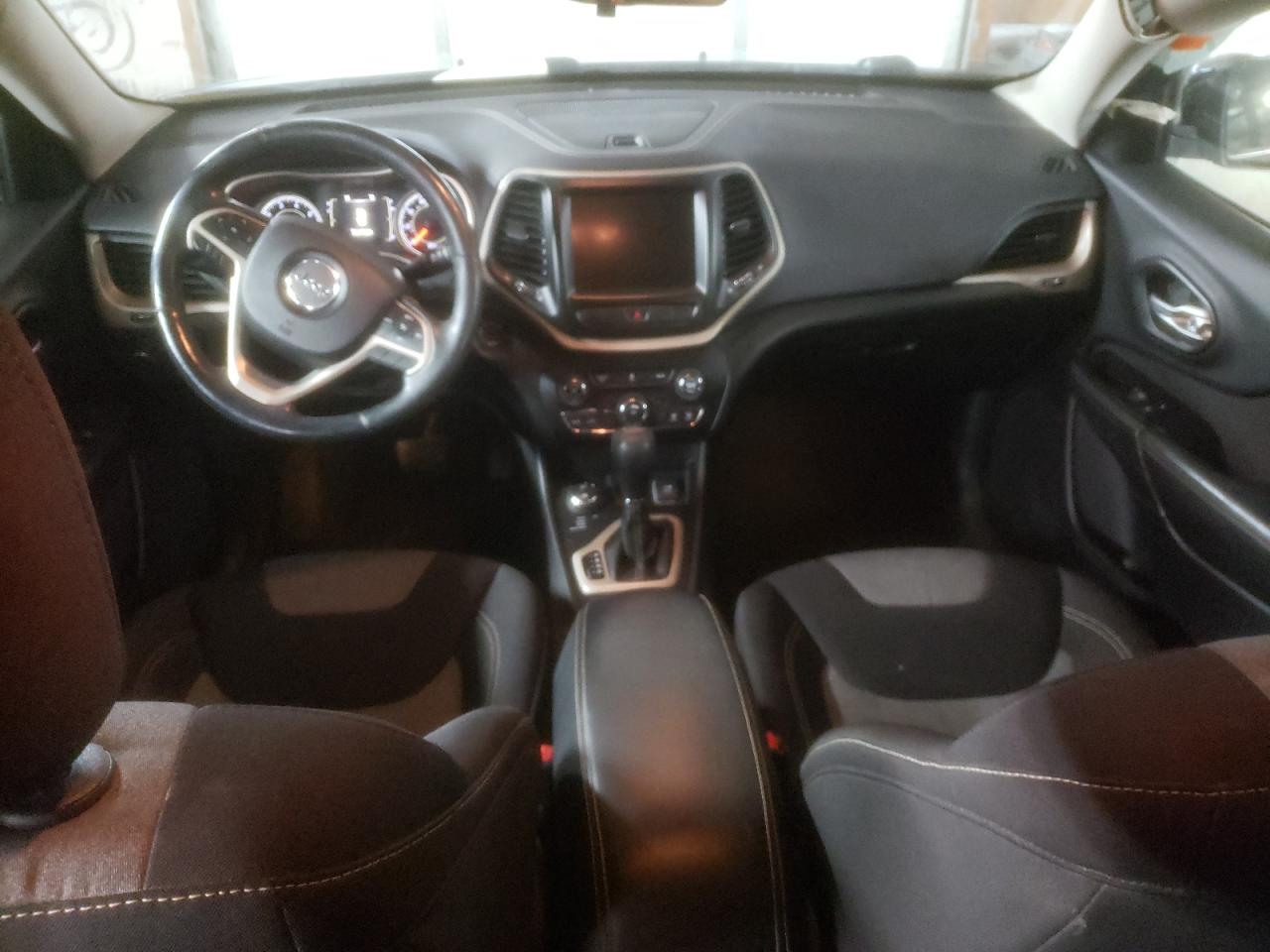 2014 Jeep Grand Cherokee VIN 1C4PJMCB7EW141295 Copart auction photo, side / front end damage thumbnail 8