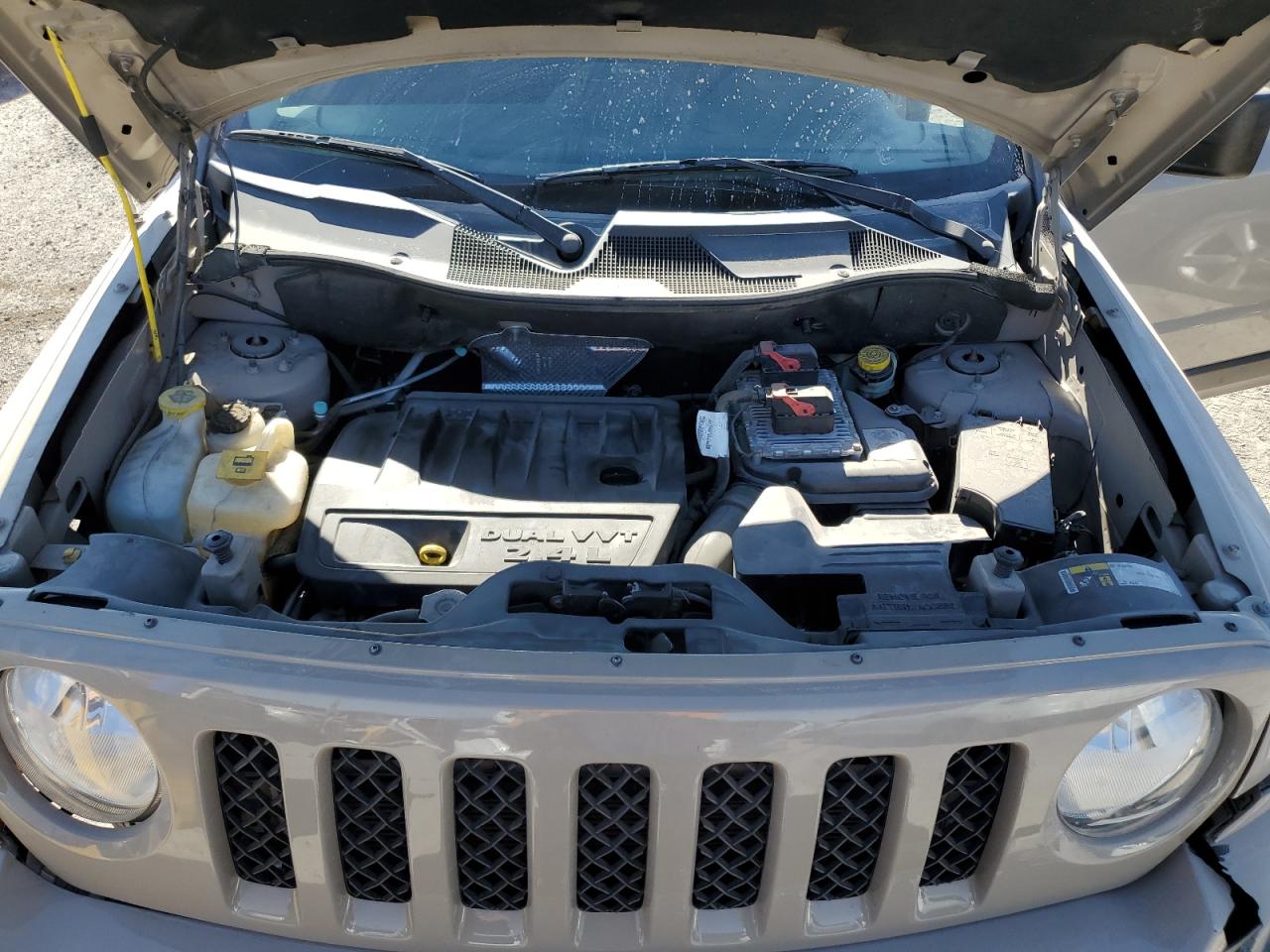 2017 Jeep Liberty (Patriot) VIN 1C4NJRBB3HD168385 Copart auction photo, front end / side damage thumbnail 12