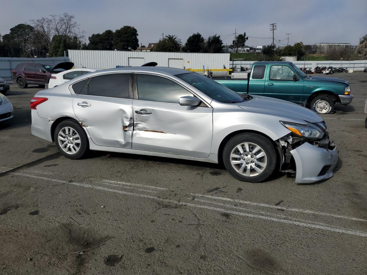 2016 Nissan Altima VIN 1N4AL3AP3GN327164 Copart auction photo, all over damage thumbnail 4