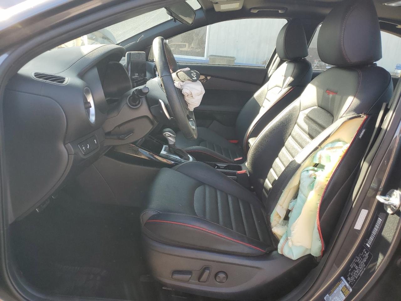 2022 KIA Forte VIN 3KPF44AC9NE437136 Copart auction photo, front end / side damage thumbnail 7