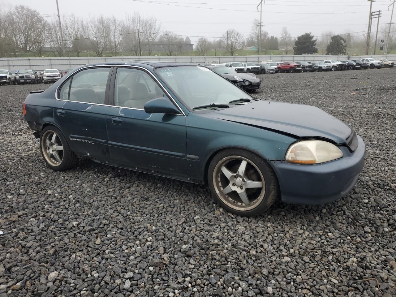 1998 Honda Civic VIN 2HGEJ8546WH619981 Copart auction photo, all over damage thumbnail 4