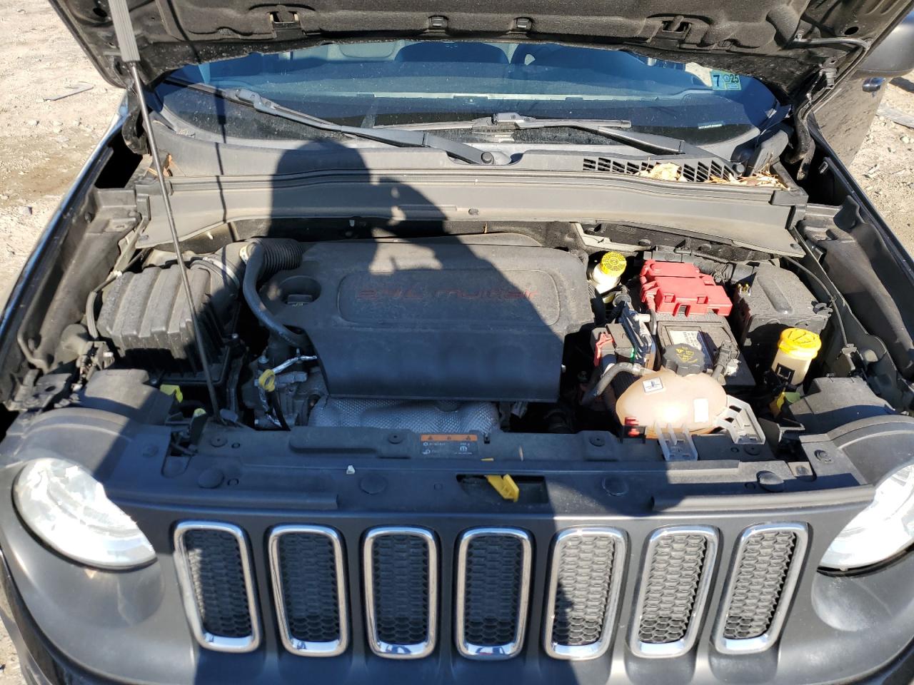 2018 Jeep Renegade VIN ZACCJBAB7JPH88387 Copart auction photo, front end / side damage thumbnail 12