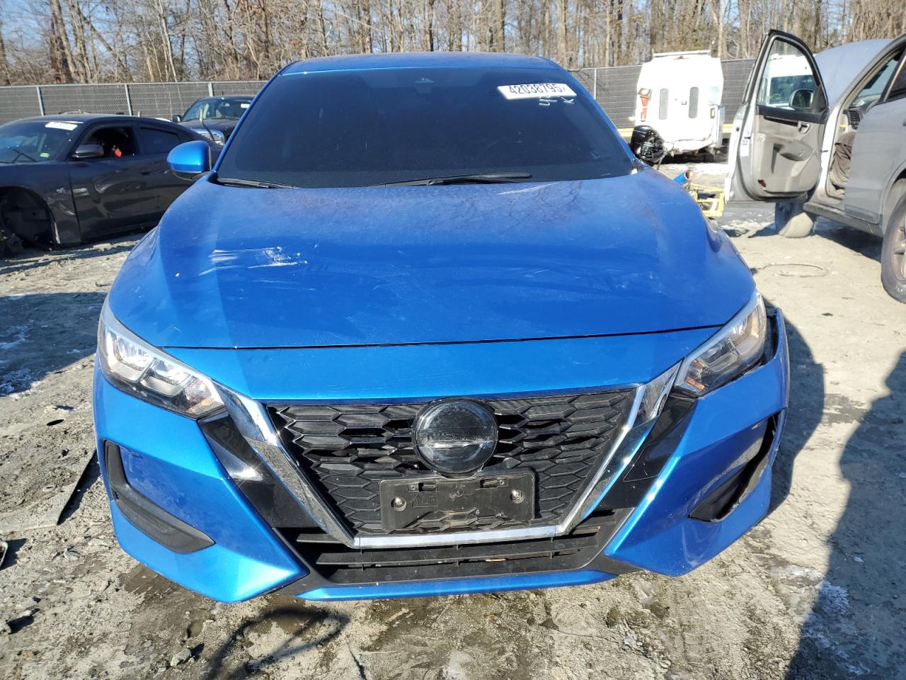 2021 Nissan Sentra VIN 3N1AB8CV3MY318519 Copart auction photo, front end / minor dent/scratches damage thumbnail 5