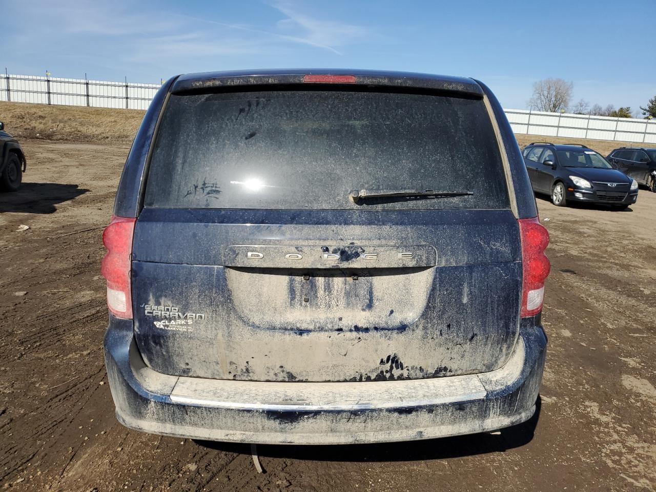 2014 Dodge Caravan VIN 2C4RDGBG8ER370110 Copart auction photo, front end / side damage thumbnail 6