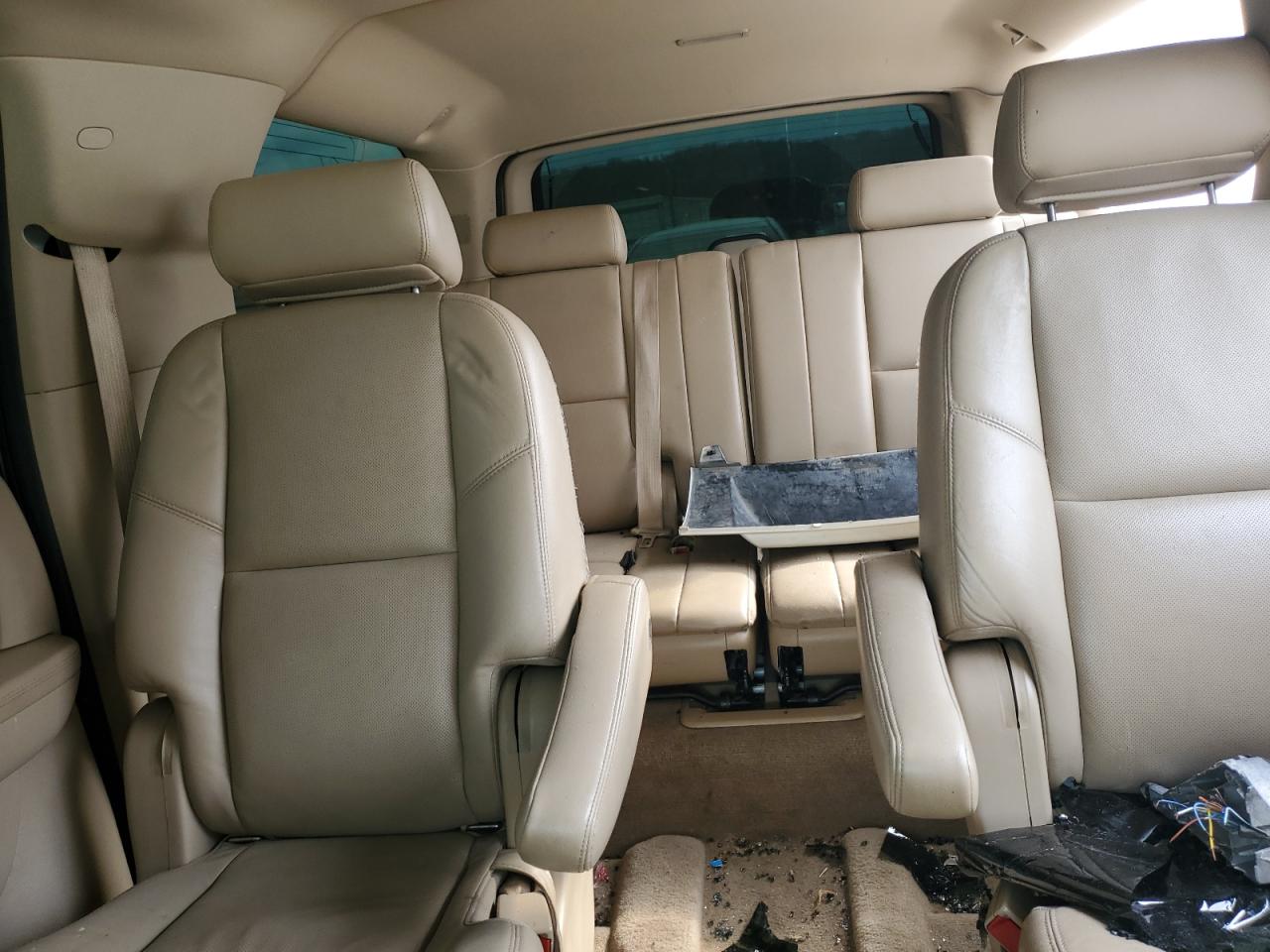 2010 Cadillac Escalade VIN 1GYUKJEF1AR169482 Copart auction photo, all over damage thumbnail 10