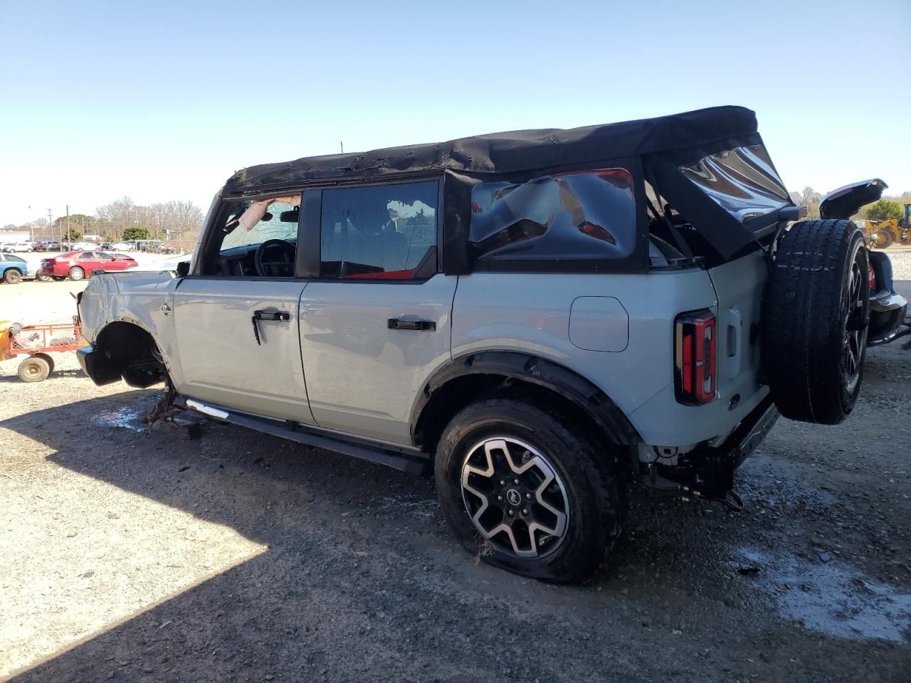 2022 Ford Bronco VIN 1FMDE5BH8NLB16602 Copart auction photo, rollover damage thumbnail 2