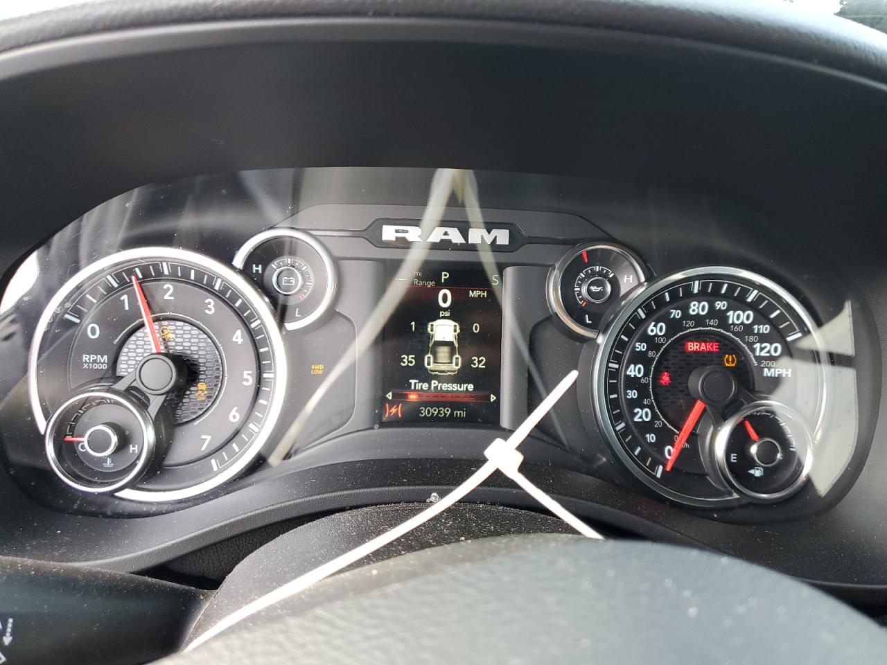 2019 RAM 1500 VIN 1C6SRFBT8KN885554 Copart auction photo, undercarriage damage thumbnail 9