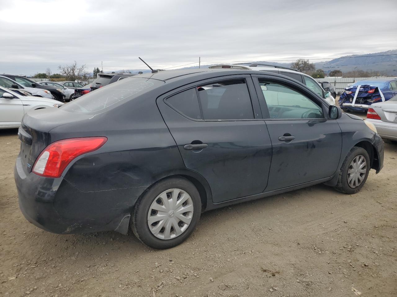 2014 Nissan Versa VIN 3N1CN7AP8EL869784 Copart auction photo, front end / side damage thumbnail 3