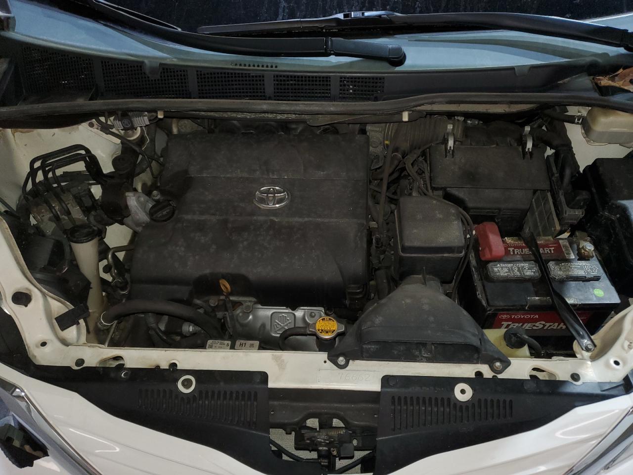 2015 Toyota Sienna VIN 5TDJK3DC8FS095210 Copart auction photo, front end / side damage thumbnail 12