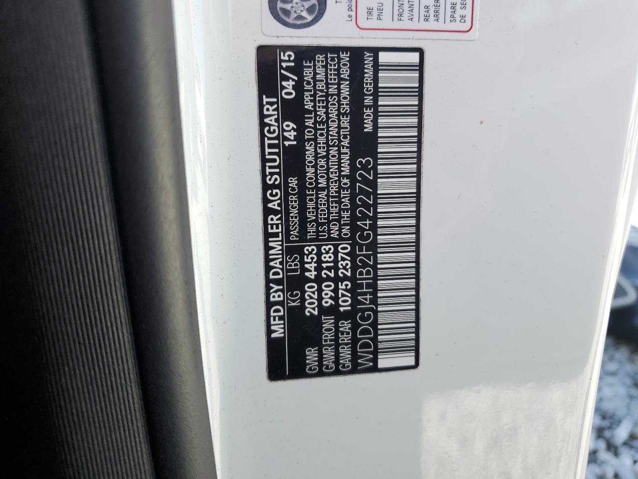 2015 Mercedes-Benz C-klasse VIN WDDGJ4HB2FG422723 Copart auction photo, side damage thumbnail 12