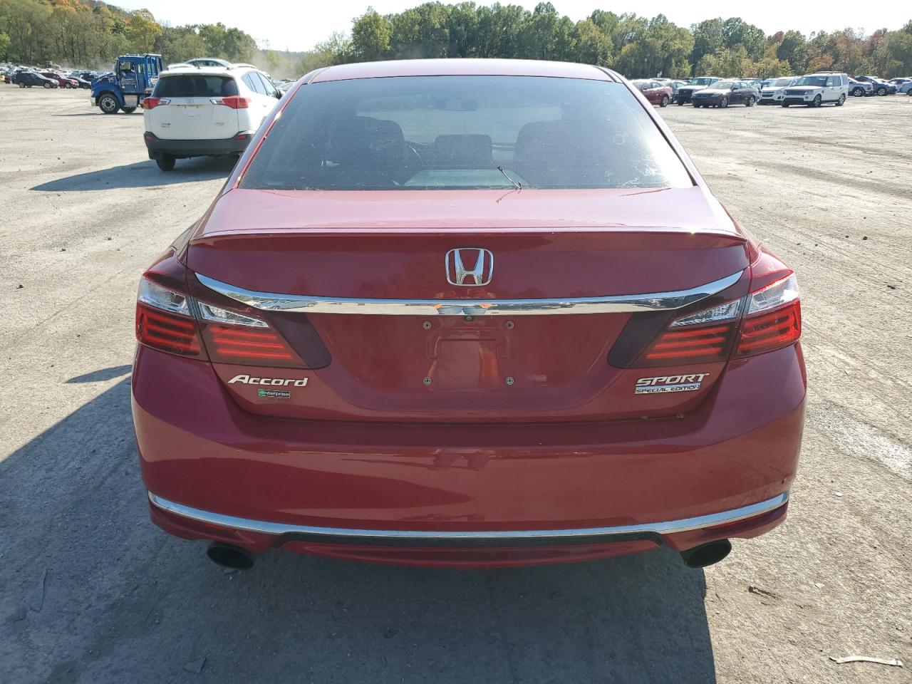 2017 Honda Accord VIN 1HGCR2F13HA142266 Copart auction photo, front end damage thumbnail 6