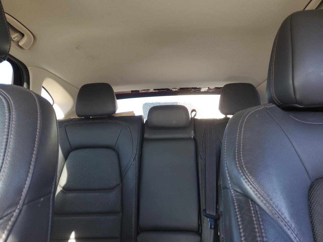 2017 Mazda CX-5 VIN JM3KFBDL8H0211702 Copart auction photo, rear end / minor dent/scratches damage thumbnail 10