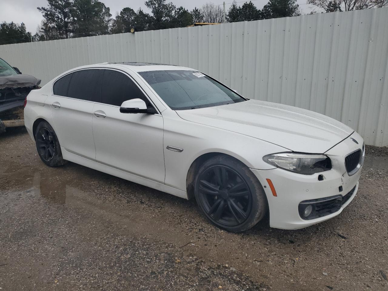 2015 BMW 5er VIN WBA5B1C54FD919057 Copart auction photo, front end damage thumbnail 4