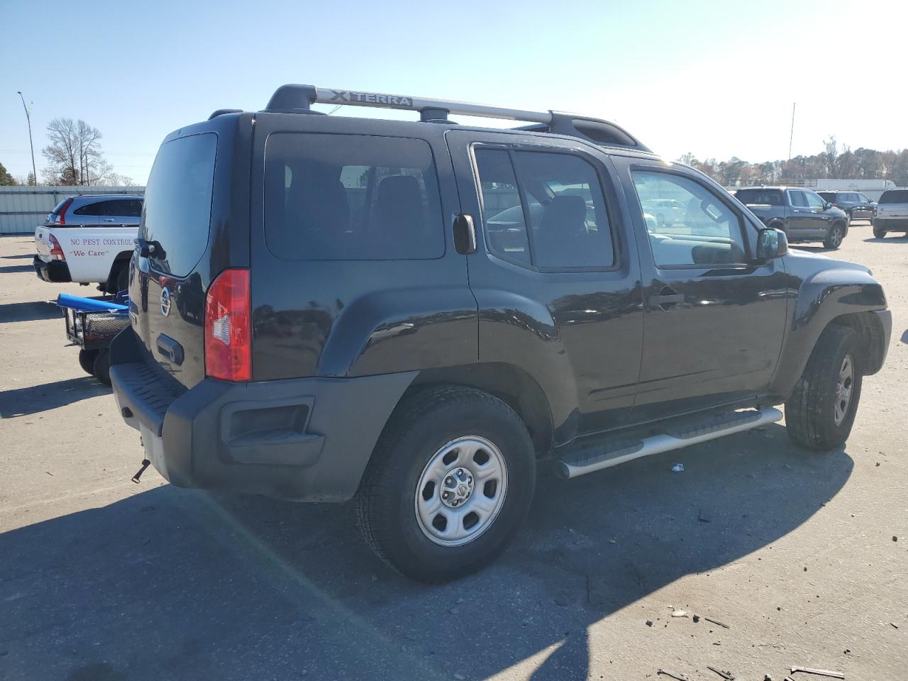 2014 Nissan XTerra VIN 5N1AN0NW8EN801445 Copart auction photo, front end / side damage thumbnail 3