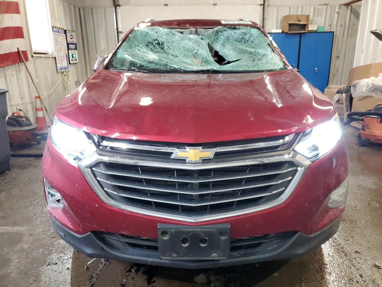 2019 Chevrolet Equinox VIN 2GNAXXEVXK6243913 Copart auction photo, all over damage thumbnail 5