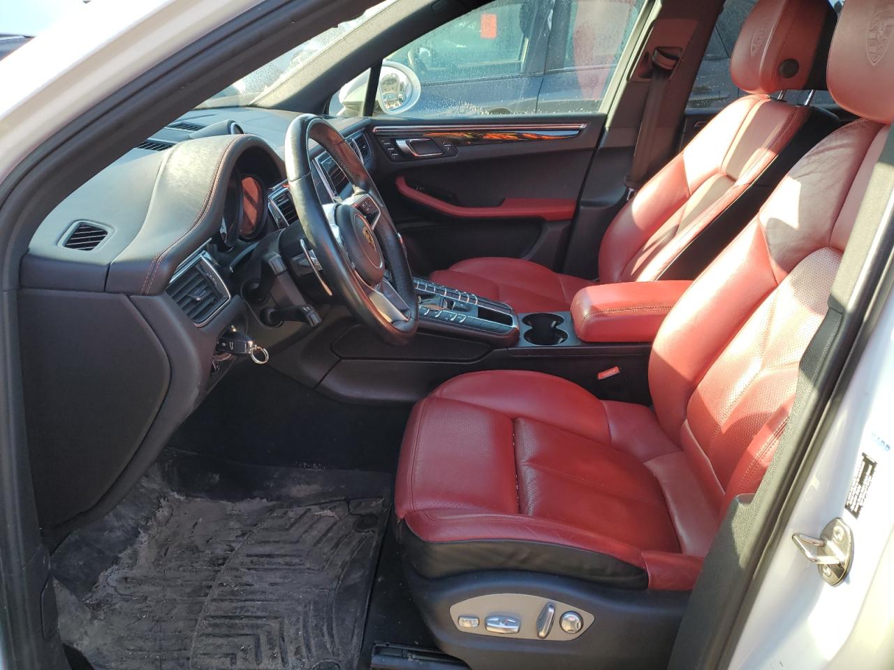 2017 Porsche Macan VIN WP1AB2A54HLB10384 Copart auction photo, front end damage thumbnail 7