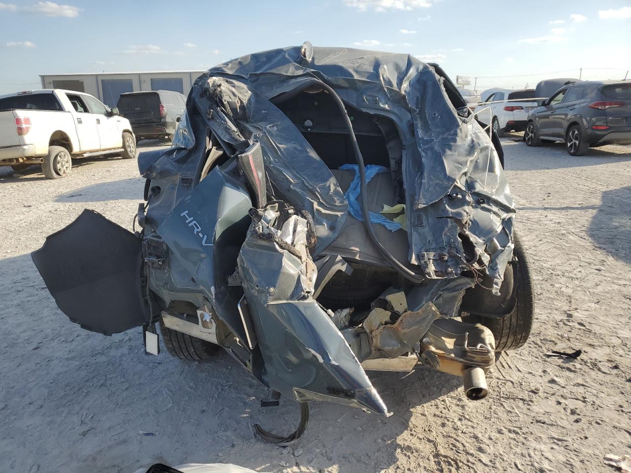 2024 Honda HR-V VIN 3CZRZ1H54RM715404 Copart auction photo, rollover damage thumbnail 6