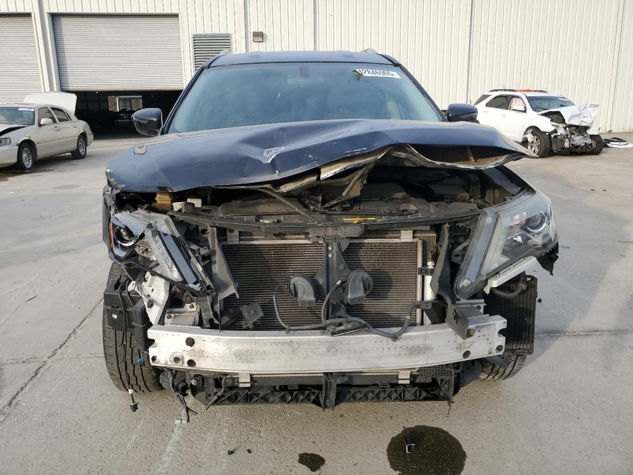 2018 Nissan Pathfinder VIN 5N1DR2MMXJC644777 Copart auction photo, front end damage thumbnail 5