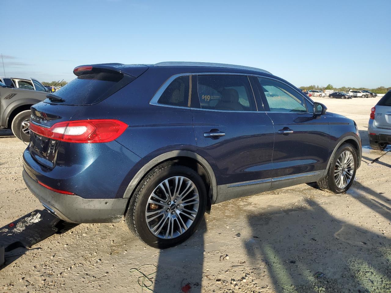 2017 Lincoln MKX VIN 2LMPJ6LR1HBL22326 Copart auction photo, water/flood damage thumbnail 3