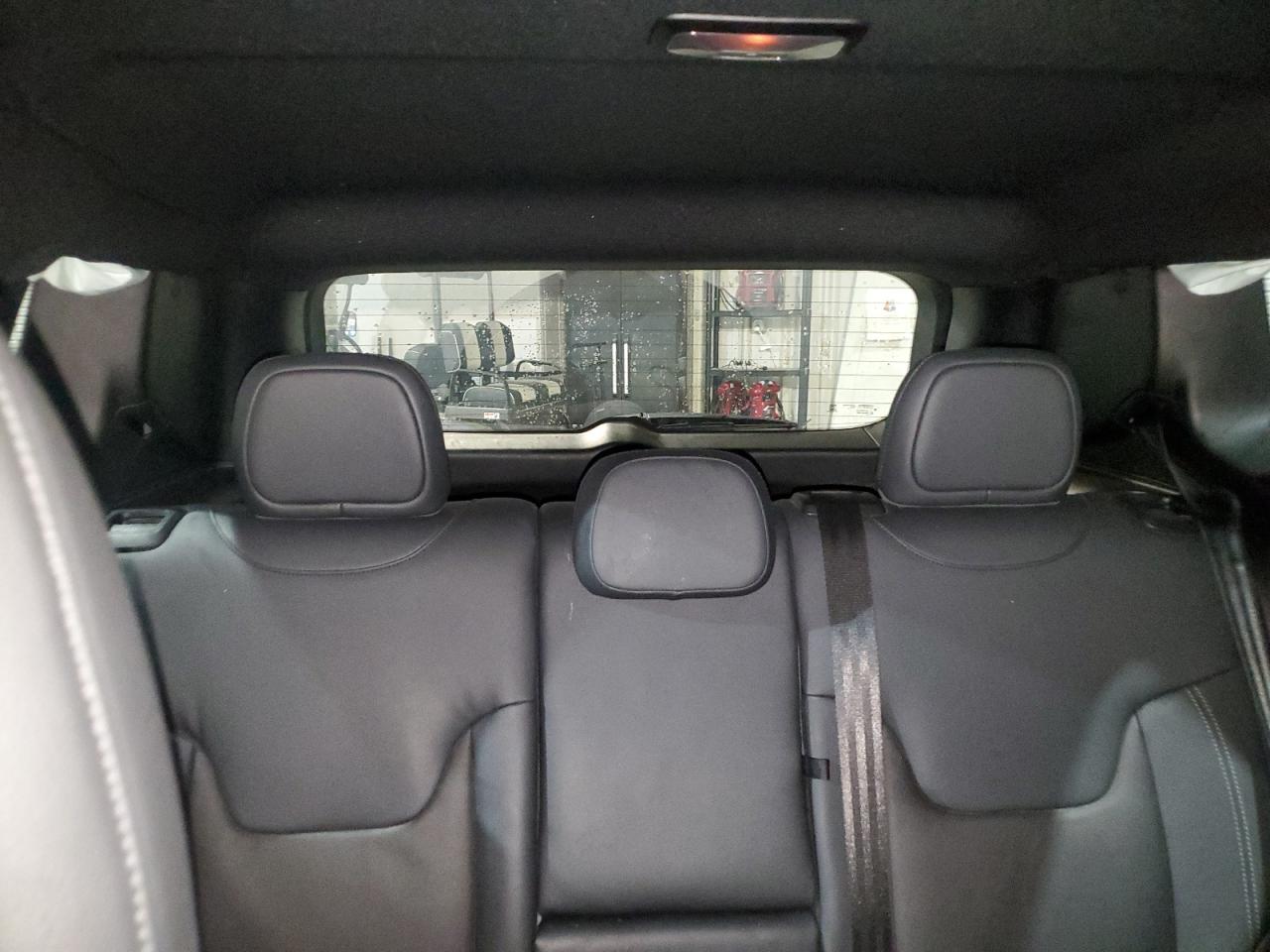 2020 Jeep Renegade VIN ZACNJBB18LPL86599 Copart auction photo, rollover damage thumbnail 10