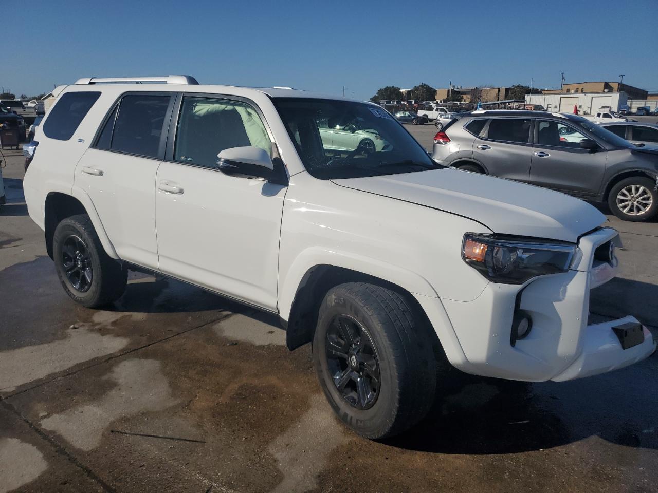 2017 Toyota 4Runner VIN JTEBU5JR5H5459381 Copart auction photo, front end damage thumbnail 4