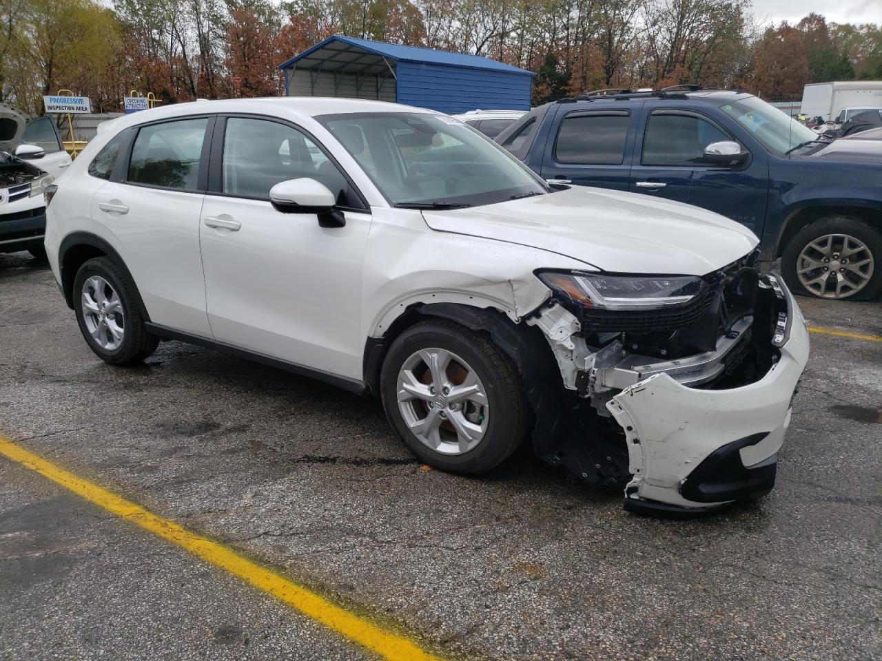 2024 Honda HR-V VIN 3CZRZ1H35RM757725 Copart auction photo, front end / minor dent/scratches damage thumbnail 4