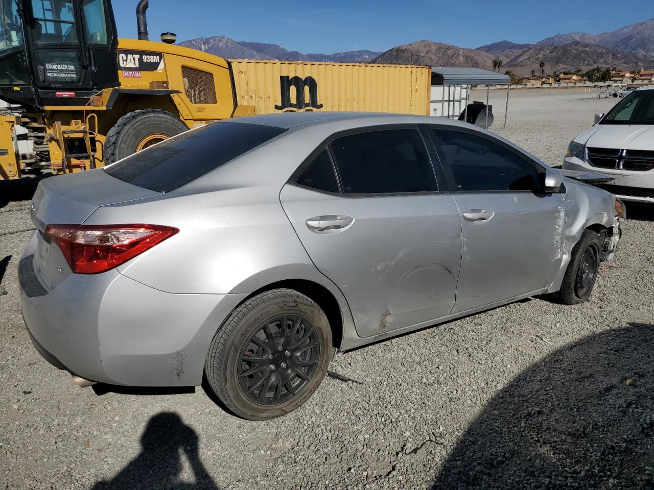 2017 Toyota Corolla VIN 5YFBURHE2HP693561 Copart auction photo, front end / side damage thumbnail 3
