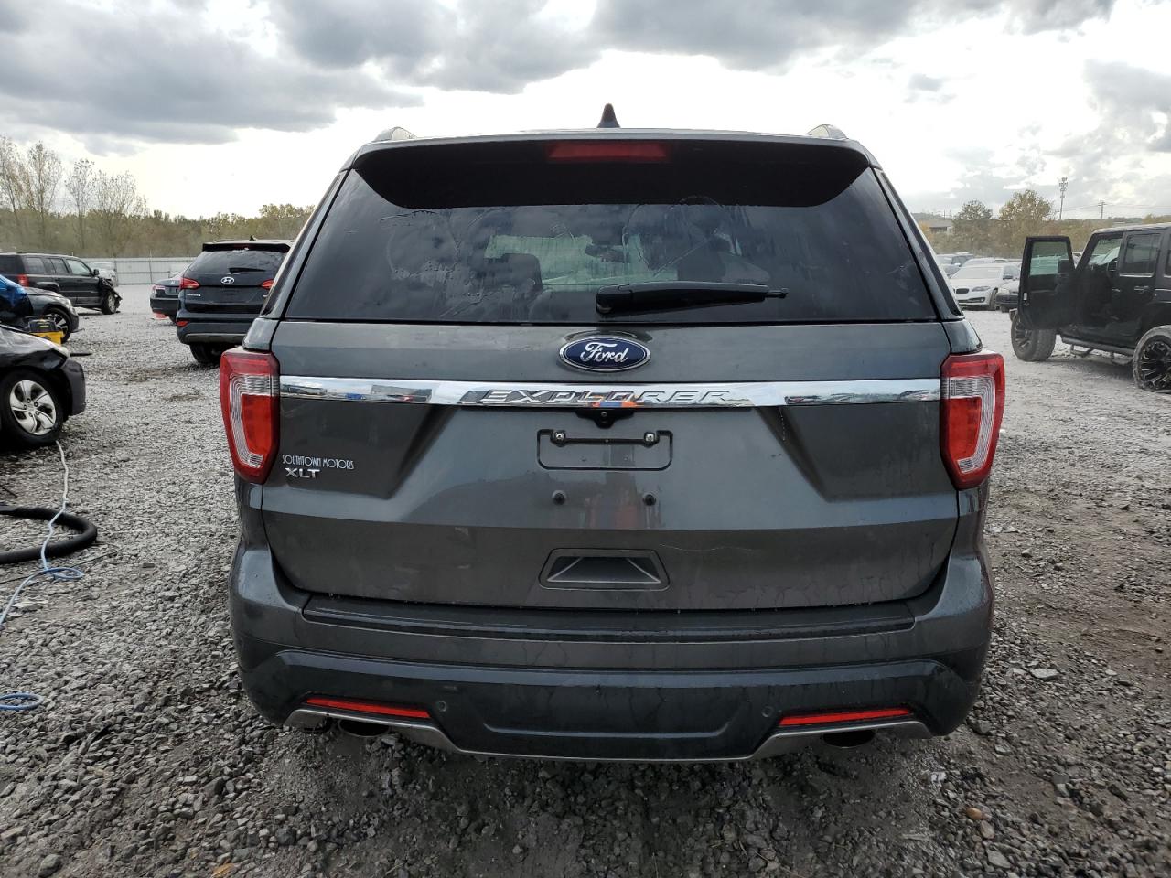 2018 Ford Explorer VIN 1FM5K7D83JGA35435 Copart auction photo, front end damage thumbnail 6
