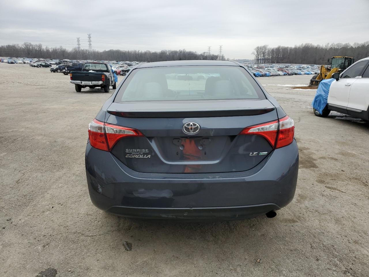 2015 Toyota Corolla VIN 5YFBPRHE8FP234300 Copart auction photo, front end damage thumbnail 6