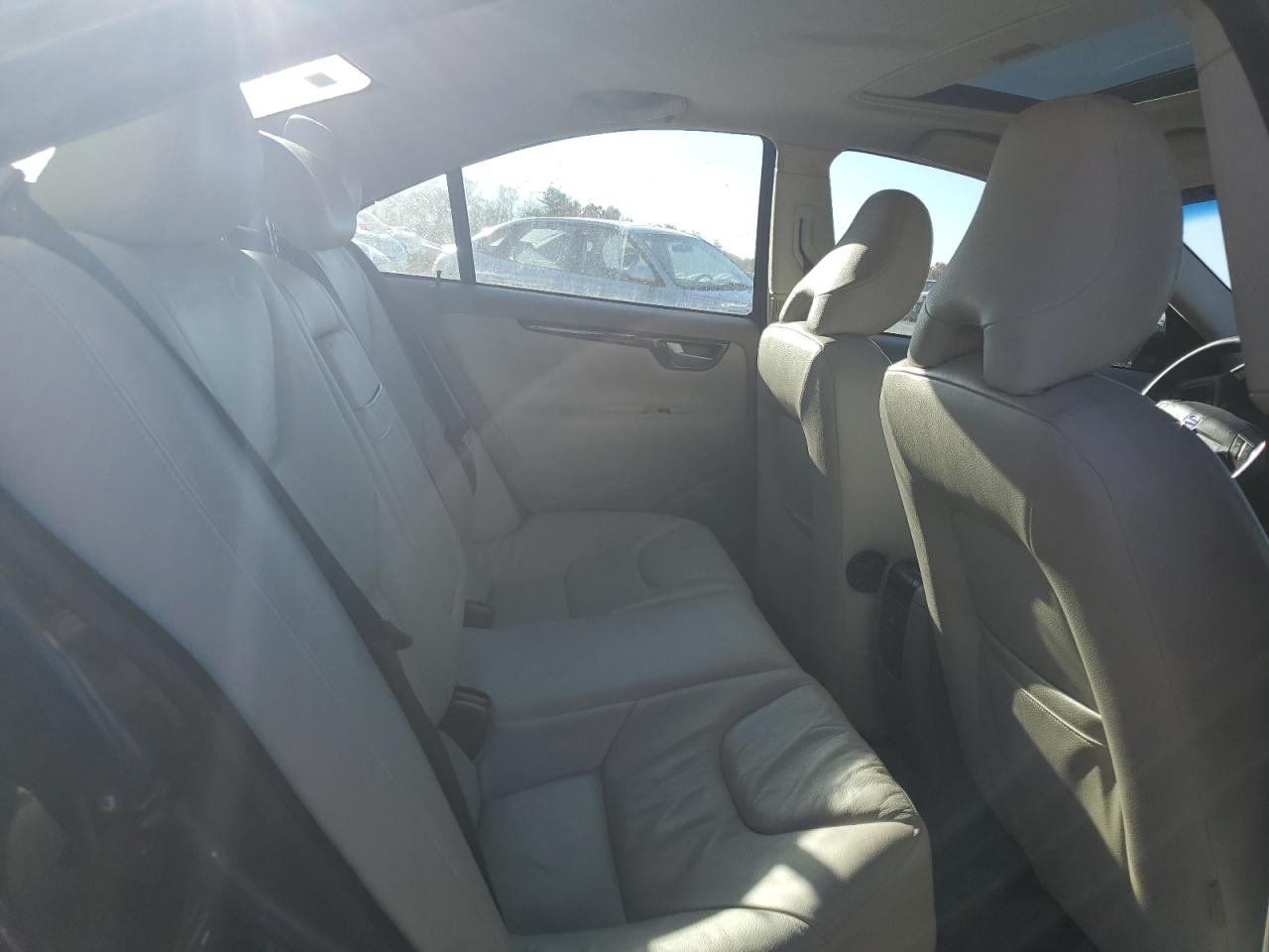 2007 Volvo S60 VIN YV1RH592872601179 Copart auction photo, front end / side damage thumbnail 10