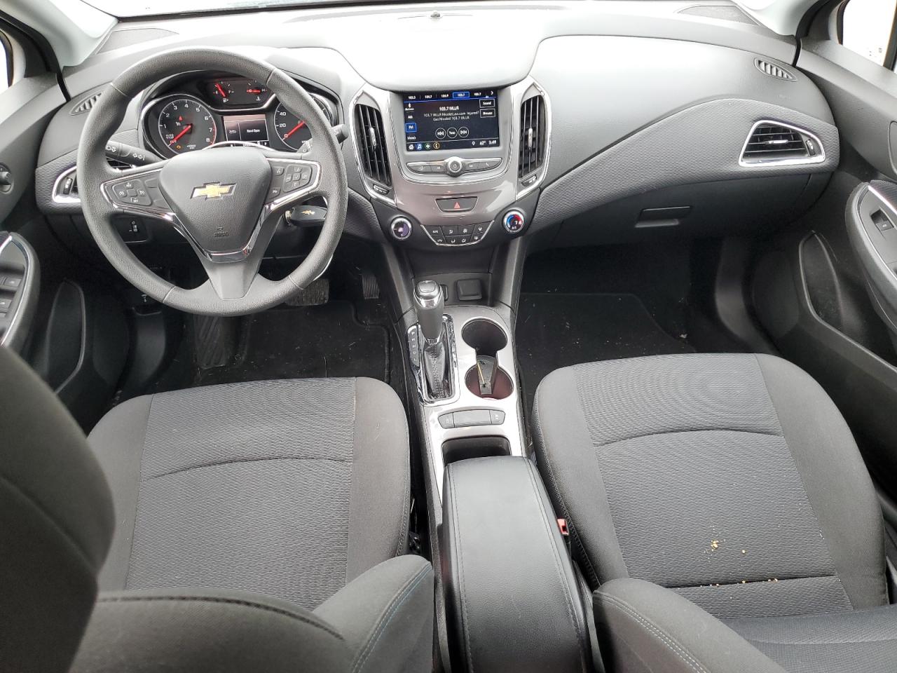 2019 Chevrolet Cruze VIN 3G1BE6SM0KS525965 Copart auction photo, front end / minor dent/scratches damage thumbnail 8