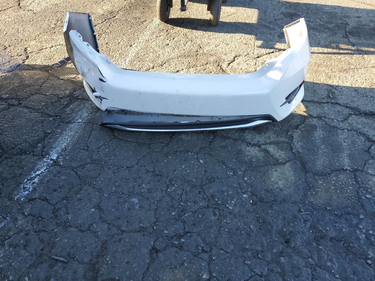 2021 Honda Civic VIN 19XFC1F32ME204613 Copart auction photo, all over damage thumbnail 12