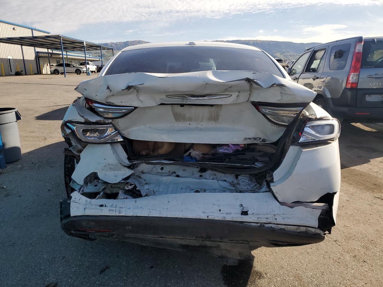 2015 Chrysler 200 VIN 1C3CCCBB5FN747260 Copart auction photo, rear end / front end damage thumbnail 6