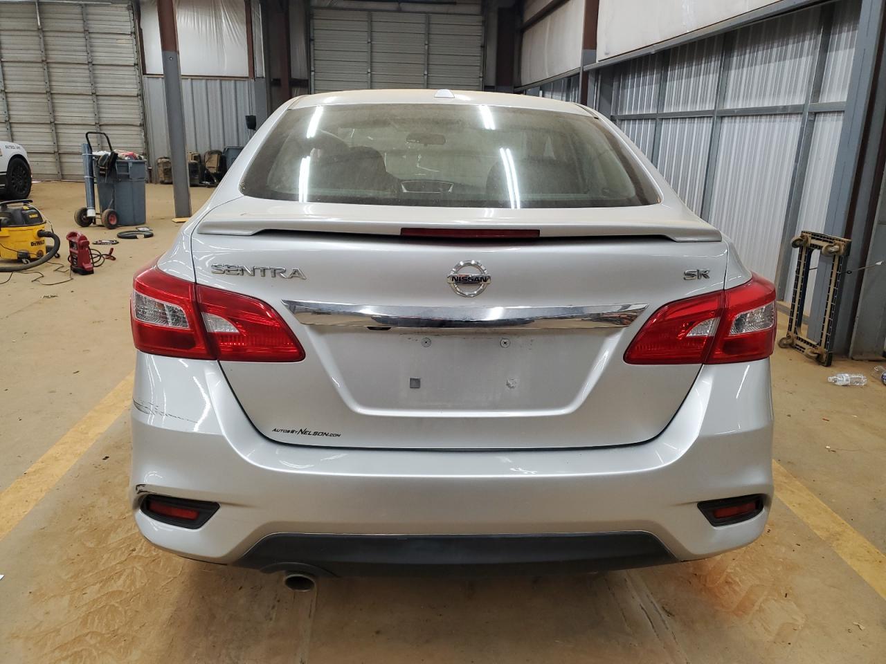2017 Nissan Sentra VIN 3N1AB7AP3HY220269 Copart auction photo, side / front end damage thumbnail 6