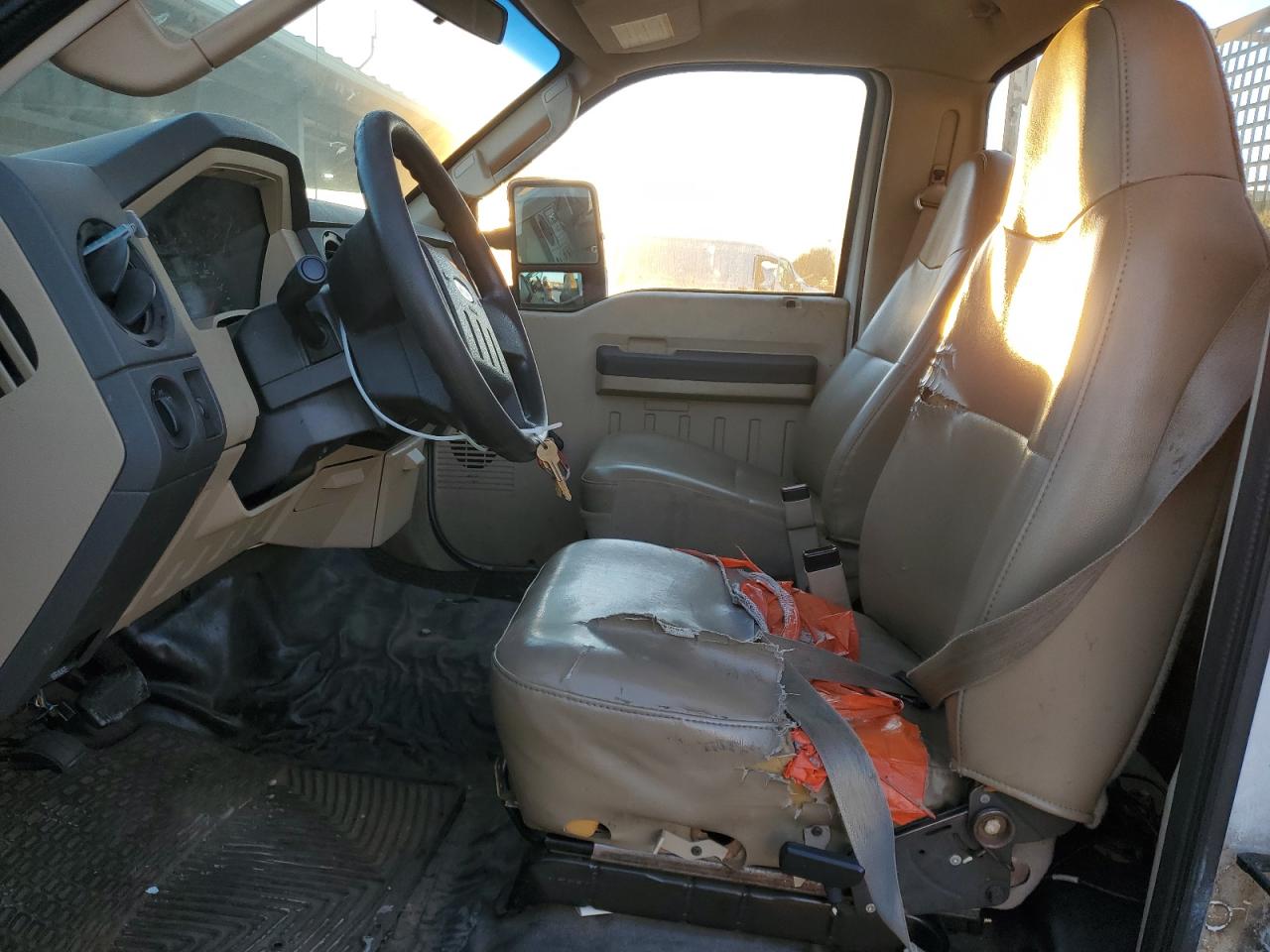 2008 Ford F350 VIN 1FDWF30558EC54268 Copart auction photo, normal wear damage thumbnail 7