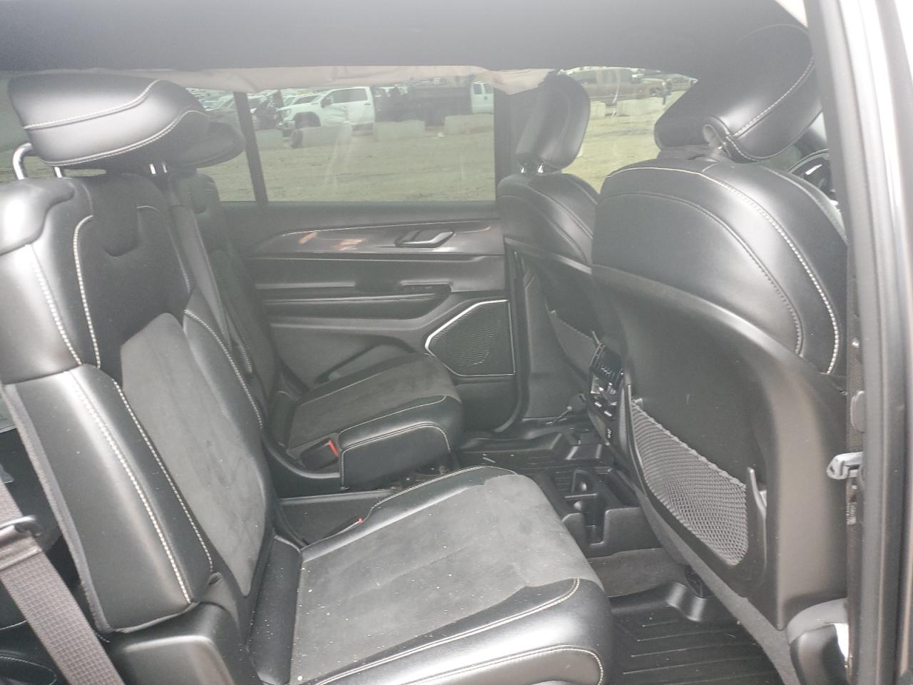 2021 Jeep Grand Cherokee VIN 1C4RJKAG3M8209753 Copart auction photo, front end / minor dent/scratches damage thumbnail 11