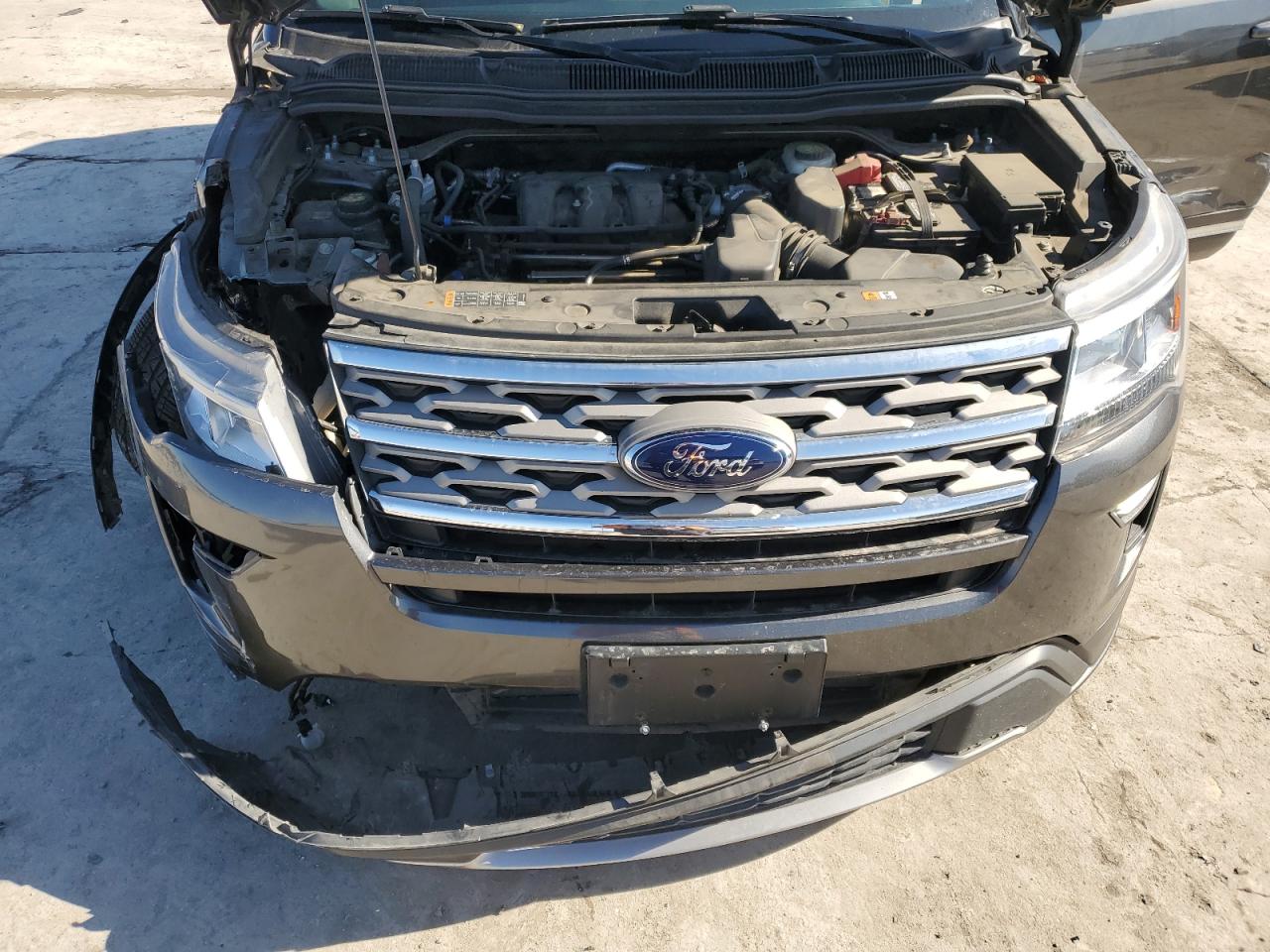 2018 Ford Explorer VIN 1FM5K7D8XJGA31432 Copart auction photo, all over damage thumbnail 12