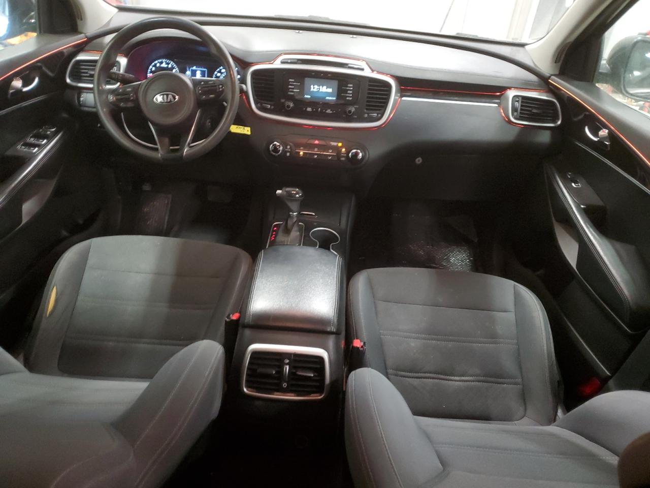 2016 KIA Sorento VIN 5XYPG4A39GG125707 Copart auction photo, rear end damage thumbnail 8