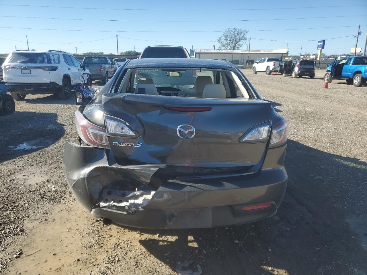 2010 Mazda 3 VIN JM1BL1SF7A1240181 Copart auction photo, rear end damage thumbnail 6