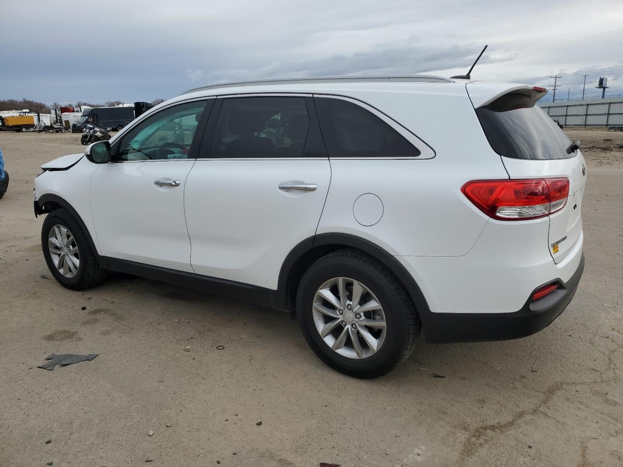 2017 KIA Sorento VIN 5XYPG4A57HG194298 Copart auction photo, front end damage thumbnail 2