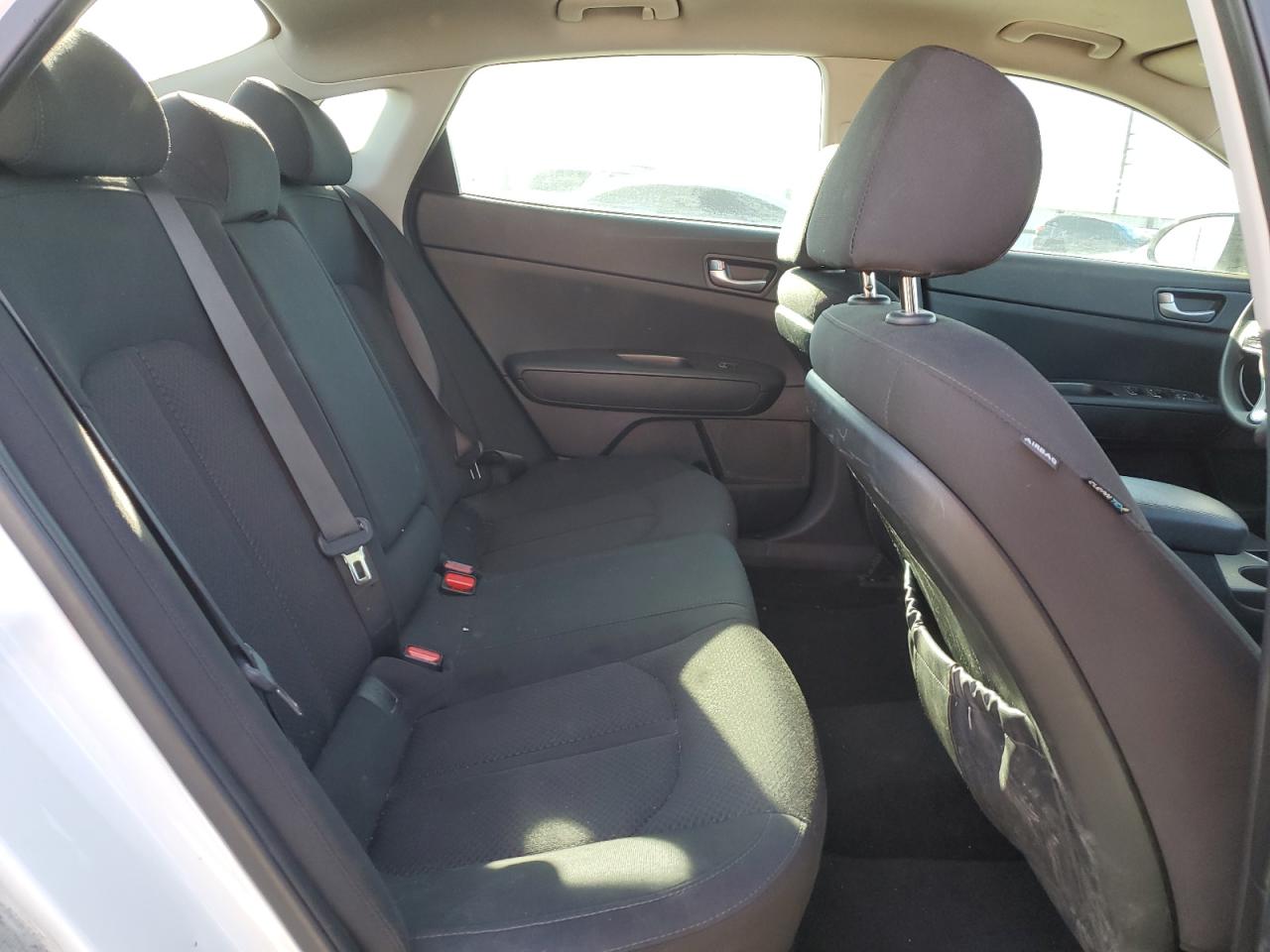 2016 KIA Optima VIN 5XXGT4L3XGG057558 Copart auction photo, all over / undercarriage damage thumbnail 10