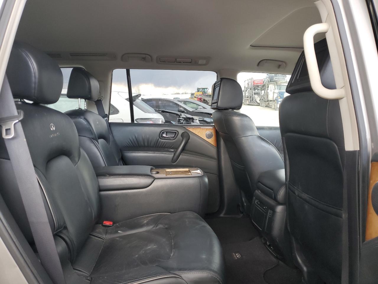 2014 Infiniti QX80 VIN JN8AZ2NE9E9066919 Copart auction photo, front end / side damage thumbnail 11