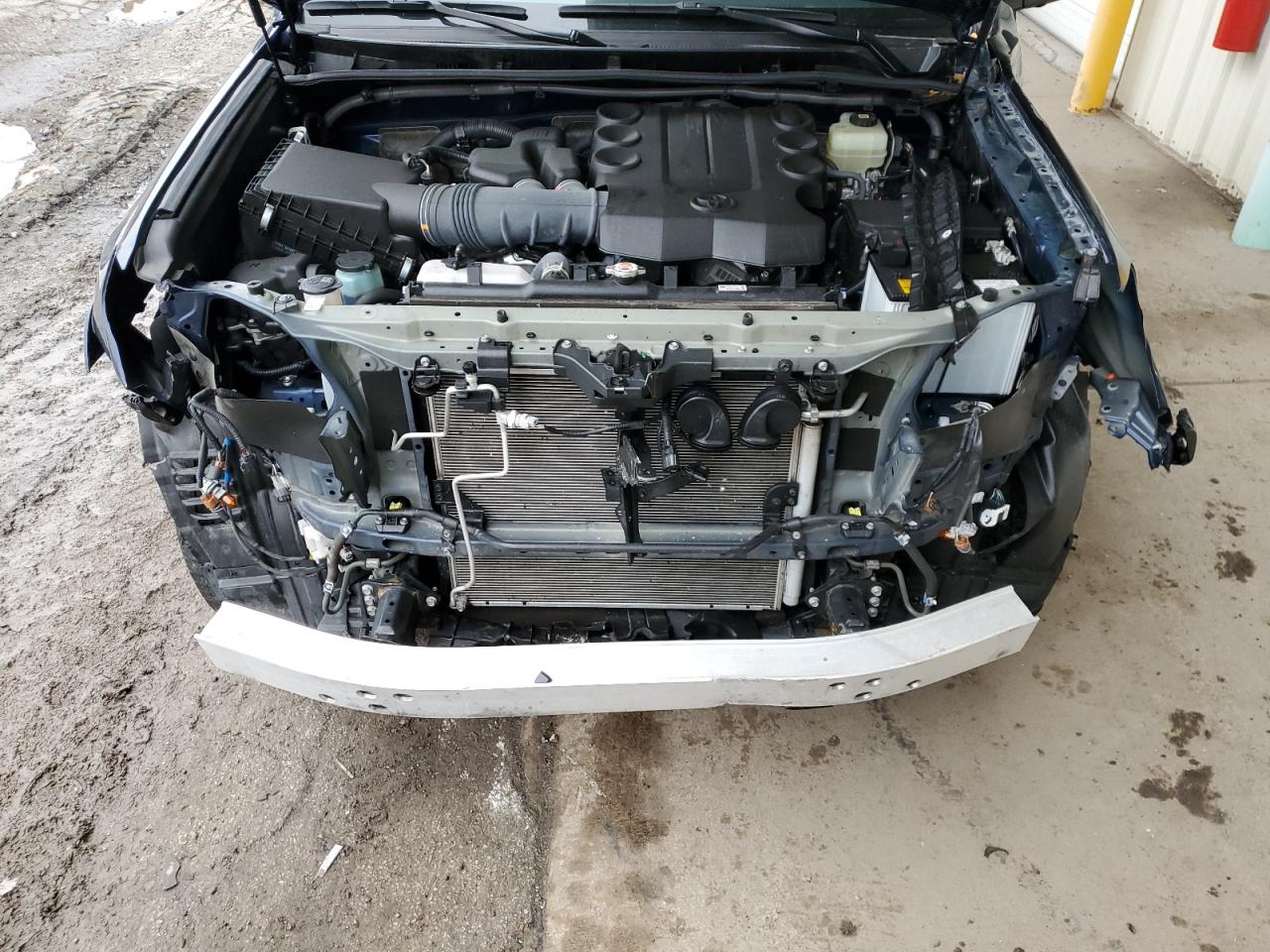 2022 Toyota 4Runner VIN JTESU5JR5N6029517 Copart auction photo, front end / rear end damage thumbnail 12